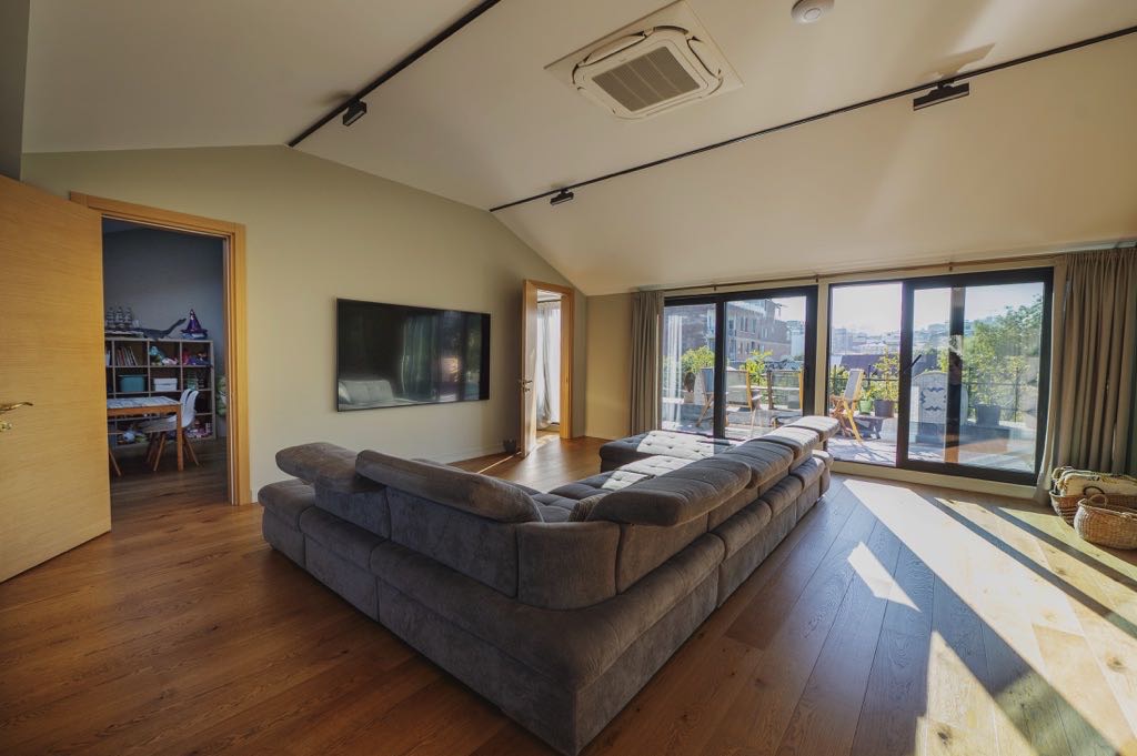 Historic Batumi Luxury Mansion View 22